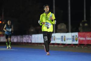 BIB: 20021
                            <button type="button" onclick="openModal(16089125)" class="btn btn-primary btn-sm float-right btn-popup" data-toggle="modal" data-target=".modal-high-quality">
                        <i class="fas fa-shopping-cart"></i> Add to Cart
                    </button>
                                            <button type="button" onclick="isThisMe(16089125, true)" class="btn btn-success btn-sm float-right btn-popup btn-isme hidden" data-toggle="tooltip" data-placement="bottom" title="นี่คือรูปของคุณใช่ไหม คลิกที่นี่เพื่อเอาเข้าอัลบั้ม">
                        <i class="fas fa-plus"></i> Add to album
                    </button>
                    <button type="button" onclick="isThisMe(16089125, false)" class="btn btn-warning btn-sm float-right btn-popup btn-isnotme hidden">
                        <i class="fas fa-ban"></i> Remove from album
                    </button>