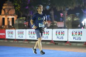 BIB: 22195, 22217, 21751
                            <button type="button" onclick="openModal(16108597)" class="btn btn-primary btn-sm float-right btn-popup" data-toggle="modal" data-target=".modal-high-quality">
                        <i class="fas fa-shopping-cart"></i> Add to Cart
                    </button>
                                            <button type="button" onclick="isThisMe(16108597, true)" class="btn btn-success btn-sm float-right btn-popup btn-isme hidden" data-toggle="tooltip" data-placement="bottom" title="นี่คือรูปของคุณใช่ไหม คลิกที่นี่เพื่อเอาเข้าอัลบั้ม">
                        <i class="fas fa-plus"></i> Add to album
                    </button>
                    <button type="button" onclick="isThisMe(16108597, false)" class="btn btn-warning btn-sm float-right btn-popup btn-isnotme hidden">
                        <i class="fas fa-ban"></i> Remove from album
                    </button>