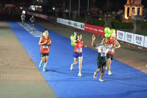 BIB: 2703
                            <button type="button" onclick="openModal(16137587)" class="btn btn-primary btn-sm float-right btn-popup" data-toggle="modal" data-target=".modal-high-quality">
                        <i class="fas fa-shopping-cart"></i> Add to Cart
                    </button>
                                            <button type="button" onclick="isThisMe(16137587, true)" class="btn btn-success btn-sm float-right btn-popup btn-isme hidden" data-toggle="tooltip" data-placement="bottom" title="นี่คือรูปของคุณใช่ไหม คลิกที่นี่เพื่อเอาเข้าอัลบั้ม">
                        <i class="fas fa-plus"></i> Add to album
                    </button>
                    <button type="button" onclick="isThisMe(16137587, false)" class="btn btn-warning btn-sm float-right btn-popup btn-isnotme hidden">
                        <i class="fas fa-ban"></i> Remove from album
                    </button>