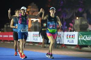 BIB: 77708, 21291, 27001, 25636, 20243
                            <button type="button" onclick="openModal(16100297)" class="btn btn-primary btn-sm float-right btn-popup" data-toggle="modal" data-target=".modal-high-quality">
                        <i class="fas fa-shopping-cart"></i> Add to Cart
                    </button>
                                            <button type="button" onclick="isThisMe(16100297, true)" class="btn btn-success btn-sm float-right btn-popup btn-isme hidden" data-toggle="tooltip" data-placement="bottom" title="นี่คือรูปของคุณใช่ไหม คลิกที่นี่เพื่อเอาเข้าอัลบั้ม">
                        <i class="fas fa-plus"></i> Add to album
                    </button>
                    <button type="button" onclick="isThisMe(16100297, false)" class="btn btn-warning btn-sm float-right btn-popup btn-isnotme hidden">
                        <i class="fas fa-ban"></i> Remove from album
                    </button>