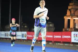 BIB: 23220
                            <button type="button" onclick="openModal(16110101)" class="btn btn-primary btn-sm float-right btn-popup" data-toggle="modal" data-target=".modal-high-quality">
                        <i class="fas fa-shopping-cart"></i> Add to Cart
                    </button>
                                            <button type="button" onclick="isThisMe(16110101, true)" class="btn btn-success btn-sm float-right btn-popup btn-isme hidden" data-toggle="tooltip" data-placement="bottom" title="นี่คือรูปของคุณใช่ไหม คลิกที่นี่เพื่อเอาเข้าอัลบั้ม">
                        <i class="fas fa-plus"></i> Add to album
                    </button>
                    <button type="button" onclick="isThisMe(16110101, false)" class="btn btn-warning btn-sm float-right btn-popup btn-isnotme hidden">
                        <i class="fas fa-ban"></i> Remove from album
                    </button>