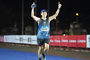 BIB: 0074, 22316, 20108
                            <button type="button" onclick="openModal(16091811)" class="btn btn-primary btn-sm float-right btn-popup" data-toggle="modal" data-target=".modal-high-quality">
                        <i class="fas fa-shopping-cart"></i> Add to Cart
                    </button>
                                            <button type="button" onclick="isThisMe(16091811, true)" class="btn btn-success btn-sm float-right btn-popup btn-isme hidden" data-toggle="tooltip" data-placement="bottom" title="นี่คือรูปของคุณใช่ไหม คลิกที่นี่เพื่อเอาเข้าอัลบั้ม">
                        <i class="fas fa-plus"></i> Add to album
                    </button>
                    <button type="button" onclick="isThisMe(16091811, false)" class="btn btn-warning btn-sm float-right btn-popup btn-isnotme hidden">
                        <i class="fas fa-ban"></i> Remove from album
                    </button>