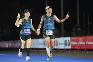 BIB: 2039
                            <button type="button" onclick="openModal(16087919)" class="btn btn-primary btn-sm float-right btn-popup" data-toggle="modal" data-target=".modal-high-quality">
                        <i class="fas fa-shopping-cart"></i> Add to Cart
                    </button>
                                            <button type="button" onclick="isThisMe(16087919, true)" class="btn btn-success btn-sm float-right btn-popup btn-isme hidden" data-toggle="tooltip" data-placement="bottom" title="นี่คือรูปของคุณใช่ไหม คลิกที่นี่เพื่อเอาเข้าอัลบั้ม">
                        <i class="fas fa-plus"></i> Add to album
                    </button>
                    <button type="button" onclick="isThisMe(16087919, false)" class="btn btn-warning btn-sm float-right btn-popup btn-isnotme hidden">
                        <i class="fas fa-ban"></i> Remove from album
                    </button>