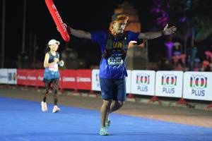 BIB: 3426, 21779
                            <button type="button" onclick="openModal(16101847)" class="btn btn-primary btn-sm float-right btn-popup" data-toggle="modal" data-target=".modal-high-quality">
                        <i class="fas fa-shopping-cart"></i> Add to Cart
                    </button>
                                            <button type="button" onclick="isThisMe(16101847, true)" class="btn btn-success btn-sm float-right btn-popup btn-isme hidden" data-toggle="tooltip" data-placement="bottom" title="นี่คือรูปของคุณใช่ไหม คลิกที่นี่เพื่อเอาเข้าอัลบั้ม">
                        <i class="fas fa-plus"></i> Add to album
                    </button>
                    <button type="button" onclick="isThisMe(16101847, false)" class="btn btn-warning btn-sm float-right btn-popup btn-isnotme hidden">
                        <i class="fas fa-ban"></i> Remove from album
                    </button>