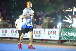 BIB: 21326, 26598, 25746, 5759, 22044
                            <button type="button" onclick="openModal(16109647)" class="btn btn-primary btn-sm float-right btn-popup" data-toggle="modal" data-target=".modal-high-quality">
                        <i class="fas fa-shopping-cart"></i> Add to Cart
                    </button>
                                            <button type="button" onclick="isThisMe(16109647, true)" class="btn btn-success btn-sm float-right btn-popup btn-isme hidden" data-toggle="tooltip" data-placement="bottom" title="นี่คือรูปของคุณใช่ไหม คลิกที่นี่เพื่อเอาเข้าอัลบั้ม">
                        <i class="fas fa-plus"></i> Add to album
                    </button>
                    <button type="button" onclick="isThisMe(16109647, false)" class="btn btn-warning btn-sm float-right btn-popup btn-isnotme hidden">
                        <i class="fas fa-ban"></i> Remove from album
                    </button>