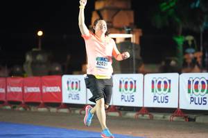 BIB: 25540, 20032
                            <button type="button" onclick="openModal(16092702)" class="btn btn-primary btn-sm float-right btn-popup" data-toggle="modal" data-target=".modal-high-quality">
                        <i class="fas fa-shopping-cart"></i> Add to Cart
                    </button>
                                            <button type="button" onclick="isThisMe(16092702, true)" class="btn btn-success btn-sm float-right btn-popup btn-isme hidden" data-toggle="tooltip" data-placement="bottom" title="นี่คือรูปของคุณใช่ไหม คลิกที่นี่เพื่อเอาเข้าอัลบั้ม">
                        <i class="fas fa-plus"></i> Add to album
                    </button>
                    <button type="button" onclick="isThisMe(16092702, false)" class="btn btn-warning btn-sm float-right btn-popup btn-isnotme hidden">
                        <i class="fas fa-ban"></i> Remove from album
                    </button>