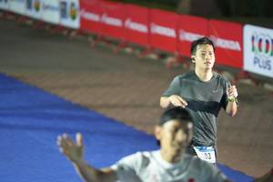 BIB: 792, 26120, 7920, 89218, 27455, 26844
                            <button type="button" onclick="openModal(16130518)" class="btn btn-primary btn-sm float-right btn-popup" data-toggle="modal" data-target=".modal-high-quality">
                        <i class="fas fa-shopping-cart"></i> Add to Cart
                    </button>
                                            <button type="button" onclick="isThisMe(16130518, true)" class="btn btn-success btn-sm float-right btn-popup btn-isme hidden" data-toggle="tooltip" data-placement="bottom" title="นี่คือรูปของคุณใช่ไหม คลิกที่นี่เพื่อเอาเข้าอัลบั้ม">
                        <i class="fas fa-plus"></i> Add to album
                    </button>
                    <button type="button" onclick="isThisMe(16130518, false)" class="btn btn-warning btn-sm float-right btn-popup btn-isnotme hidden">
                        <i class="fas fa-ban"></i> Remove from album
                    </button>