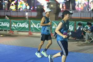 BIB: 25515, 223, 21589
                            <button type="button" onclick="openModal(16111278)" class="btn btn-primary btn-sm float-right btn-popup" data-toggle="modal" data-target=".modal-high-quality">
                        <i class="fas fa-shopping-cart"></i> Add to Cart
                    </button>
                                            <button type="button" onclick="isThisMe(16111278, true)" class="btn btn-success btn-sm float-right btn-popup btn-isme hidden" data-toggle="tooltip" data-placement="bottom" title="นี่คือรูปของคุณใช่ไหม คลิกที่นี่เพื่อเอาเข้าอัลบั้ม">
                        <i class="fas fa-plus"></i> Add to album
                    </button>
                    <button type="button" onclick="isThisMe(16111278, false)" class="btn btn-warning btn-sm float-right btn-popup btn-isnotme hidden">
                        <i class="fas fa-ban"></i> Remove from album
                    </button>