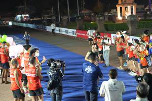 BIB: 
                            <button type="button" onclick="openModal(18015515)" class="btn btn-primary btn-sm float-right btn-popup" data-toggle="modal" data-target=".modal-high-quality">
                        <i class="fas fa-shopping-cart"></i> Add to Cart
                    </button>
                                            <button type="button" onclick="isThisMe(18015515, true)" class="btn btn-success btn-sm float-right btn-popup btn-isme hidden" data-toggle="tooltip" data-placement="bottom" title="นี่คือรูปของคุณใช่ไหม คลิกที่นี่เพื่อเอาเข้าอัลบั้ม">
                        <i class="fas fa-plus"></i> Add to album
                    </button>
                    <button type="button" onclick="isThisMe(18015515, false)" class="btn btn-warning btn-sm float-right btn-popup btn-isnotme hidden">
                        <i class="fas fa-ban"></i> Remove from album
                    </button>