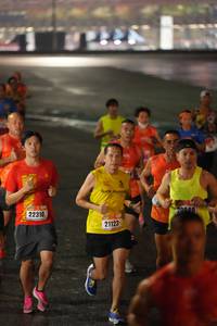 BIB: 22310, 20049, 21123
                            <button type="button" onclick="openModal(17921290)" class="btn btn-primary btn-sm float-right btn-popup" data-toggle="modal" data-target=".modal-high-quality">
                        <i class="fas fa-shopping-cart"></i> Add to Cart
                    </button>
                                            <button type="button" onclick="isThisMe(17921290, true)" class="btn btn-success btn-sm float-right btn-popup btn-isme hidden" data-toggle="tooltip" data-placement="bottom" title="นี่คือรูปของคุณใช่ไหม คลิกที่นี่เพื่อเอาเข้าอัลบั้ม">
                        <i class="fas fa-plus"></i> Add to album
                    </button>
                    <button type="button" onclick="isThisMe(17921290, false)" class="btn btn-warning btn-sm float-right btn-popup btn-isnotme hidden">
                        <i class="fas fa-ban"></i> Remove from album
                    </button>