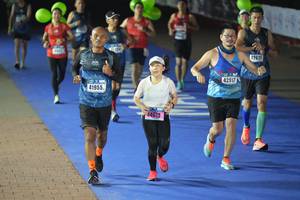 BIB: 42626, 42917, 41955, 44013
                            <button type="button" onclick="openModal(17997580)" class="btn btn-primary btn-sm float-right btn-popup" data-toggle="modal" data-target=".modal-high-quality">
                        <i class="fas fa-shopping-cart"></i> Add to Cart
                    </button>
                                            <button type="button" onclick="isThisMe(17997580, true)" class="btn btn-success btn-sm float-right btn-popup btn-isme hidden" data-toggle="tooltip" data-placement="bottom" title="นี่คือรูปของคุณใช่ไหม คลิกที่นี่เพื่อเอาเข้าอัลบั้ม">
                        <i class="fas fa-plus"></i> Add to album
                    </button>
                    <button type="button" onclick="isThisMe(17997580, false)" class="btn btn-warning btn-sm float-right btn-popup btn-isnotme hidden">
                        <i class="fas fa-ban"></i> Remove from album
                    </button>