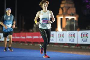 BIB: 44336, 43151
                            <button type="button" onclick="openModal(18013281)" class="btn btn-primary btn-sm float-right btn-popup" data-toggle="modal" data-target=".modal-high-quality">
                        <i class="fas fa-shopping-cart"></i> Add to Cart
                    </button>
                                            <button type="button" onclick="isThisMe(18013281, true)" class="btn btn-success btn-sm float-right btn-popup btn-isme hidden" data-toggle="tooltip" data-placement="bottom" title="นี่คือรูปของคุณใช่ไหม คลิกที่นี่เพื่อเอาเข้าอัลบั้ม">
                        <i class="fas fa-plus"></i> Add to album
                    </button>
                    <button type="button" onclick="isThisMe(18013281, false)" class="btn btn-warning btn-sm float-right btn-popup btn-isnotme hidden">
                        <i class="fas fa-ban"></i> Remove from album
                    </button>