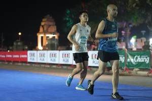 BIB: 4110
                            <button type="button" onclick="openModal(18011646)" class="btn btn-primary btn-sm float-right btn-popup" data-toggle="modal" data-target=".modal-high-quality">
                        <i class="fas fa-shopping-cart"></i> Add to Cart
                    </button>
                                            <button type="button" onclick="isThisMe(18011646, true)" class="btn btn-success btn-sm float-right btn-popup btn-isme hidden" data-toggle="tooltip" data-placement="bottom" title="นี่คือรูปของคุณใช่ไหม คลิกที่นี่เพื่อเอาเข้าอัลบั้ม">
                        <i class="fas fa-plus"></i> Add to album
                    </button>
                    <button type="button" onclick="isThisMe(18011646, false)" class="btn btn-warning btn-sm float-right btn-popup btn-isnotme hidden">
                        <i class="fas fa-ban"></i> Remove from album
                    </button>