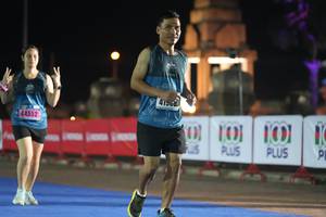 BIB: 41968, 44552
                            <button type="button" onclick="openModal(18013809)" class="btn btn-primary btn-sm float-right btn-popup" data-toggle="modal" data-target=".modal-high-quality">
                        <i class="fas fa-shopping-cart"></i> Add to Cart
                    </button>
                                            <button type="button" onclick="isThisMe(18013809, true)" class="btn btn-success btn-sm float-right btn-popup btn-isme hidden" data-toggle="tooltip" data-placement="bottom" title="นี่คือรูปของคุณใช่ไหม คลิกที่นี่เพื่อเอาเข้าอัลบั้ม">
                        <i class="fas fa-plus"></i> Add to album
                    </button>
                    <button type="button" onclick="isThisMe(18013809, false)" class="btn btn-warning btn-sm float-right btn-popup btn-isnotme hidden">
                        <i class="fas fa-ban"></i> Remove from album
                    </button>