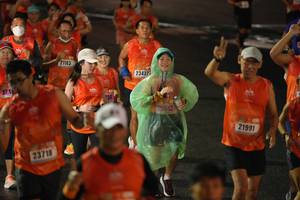 BIB: 21103, 23437, 21991, 23718
                            <button type="button" onclick="openModal(17929988)" class="btn btn-primary btn-sm float-right btn-popup" data-toggle="modal" data-target=".modal-high-quality">
                        <i class="fas fa-shopping-cart"></i> Add to Cart
                    </button>
                                            <button type="button" onclick="isThisMe(17929988, true)" class="btn btn-success btn-sm float-right btn-popup btn-isme hidden" data-toggle="tooltip" data-placement="bottom" title="นี่คือรูปของคุณใช่ไหม คลิกที่นี่เพื่อเอาเข้าอัลบั้ม">
                        <i class="fas fa-plus"></i> Add to album
                    </button>
                    <button type="button" onclick="isThisMe(17929988, false)" class="btn btn-warning btn-sm float-right btn-popup btn-isnotme hidden">
                        <i class="fas fa-ban"></i> Remove from album
                    </button>