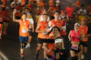 BIB: 25263
                            <button type="button" onclick="openModal(17929512)" class="btn btn-primary btn-sm float-right btn-popup" data-toggle="modal" data-target=".modal-high-quality">
                        <i class="fas fa-shopping-cart"></i> Add to Cart
                    </button>
                                            <button type="button" onclick="isThisMe(17929512, true)" class="btn btn-success btn-sm float-right btn-popup btn-isme hidden" data-toggle="tooltip" data-placement="bottom" title="นี่คือรูปของคุณใช่ไหม คลิกที่นี่เพื่อเอาเข้าอัลบั้ม">
                        <i class="fas fa-plus"></i> Add to album
                    </button>
                    <button type="button" onclick="isThisMe(17929512, false)" class="btn btn-warning btn-sm float-right btn-popup btn-isnotme hidden">
                        <i class="fas fa-ban"></i> Remove from album
                    </button>