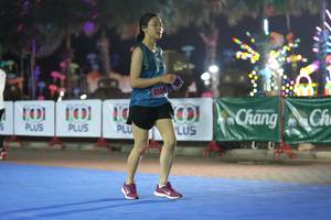 BIB: 4450
                            <button type="button" onclick="openModal(18014985)" class="btn btn-primary btn-sm float-right btn-popup" data-toggle="modal" data-target=".modal-high-quality">
                        <i class="fas fa-shopping-cart"></i> Add to Cart
                    </button>
                                            <button type="button" onclick="isThisMe(18014985, true)" class="btn btn-success btn-sm float-right btn-popup btn-isme hidden" data-toggle="tooltip" data-placement="bottom" title="นี่คือรูปของคุณใช่ไหม คลิกที่นี่เพื่อเอาเข้าอัลบั้ม">
                        <i class="fas fa-plus"></i> Add to album
                    </button>
                    <button type="button" onclick="isThisMe(18014985, false)" class="btn btn-warning btn-sm float-right btn-popup btn-isnotme hidden">
                        <i class="fas fa-ban"></i> Remove from album
                    </button>