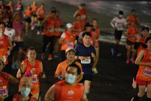 BIB: 22441, 27625, 275
                            <button type="button" onclick="openModal(17932251)" class="btn btn-primary btn-sm float-right btn-popup" data-toggle="modal" data-target=".modal-high-quality">
                        <i class="fas fa-shopping-cart"></i> Add to Cart
                    </button>
                                            <button type="button" onclick="isThisMe(17932251, true)" class="btn btn-success btn-sm float-right btn-popup btn-isme hidden" data-toggle="tooltip" data-placement="bottom" title="นี่คือรูปของคุณใช่ไหม คลิกที่นี่เพื่อเอาเข้าอัลบั้ม">
                        <i class="fas fa-plus"></i> Add to album
                    </button>
                    <button type="button" onclick="isThisMe(17932251, false)" class="btn btn-warning btn-sm float-right btn-popup btn-isnotme hidden">
                        <i class="fas fa-ban"></i> Remove from album
                    </button>