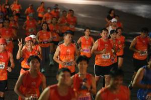 BIB: 23222, 21637
                            <button type="button" onclick="openModal(17928078)" class="btn btn-primary btn-sm float-right btn-popup" data-toggle="modal" data-target=".modal-high-quality">
                        <i class="fas fa-shopping-cart"></i> Add to Cart
                    </button>
                                            <button type="button" onclick="isThisMe(17928078, true)" class="btn btn-success btn-sm float-right btn-popup btn-isme hidden" data-toggle="tooltip" data-placement="bottom" title="นี่คือรูปของคุณใช่ไหม คลิกที่นี่เพื่อเอาเข้าอัลบั้ม">
                        <i class="fas fa-plus"></i> Add to album
                    </button>
                    <button type="button" onclick="isThisMe(17928078, false)" class="btn btn-warning btn-sm float-right btn-popup btn-isnotme hidden">
                        <i class="fas fa-ban"></i> Remove from album
                    </button>