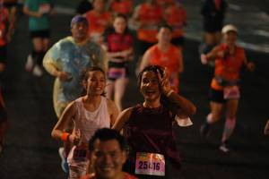 BIB: 256, 25416
                            <button type="button" onclick="openModal(17933393)" class="btn btn-primary btn-sm float-right btn-popup" data-toggle="modal" data-target=".modal-high-quality">
                        <i class="fas fa-shopping-cart"></i> Add to Cart
                    </button>
                                            <button type="button" onclick="isThisMe(17933393, true)" class="btn btn-success btn-sm float-right btn-popup btn-isme hidden" data-toggle="tooltip" data-placement="bottom" title="นี่คือรูปของคุณใช่ไหม คลิกที่นี่เพื่อเอาเข้าอัลบั้ม">
                        <i class="fas fa-plus"></i> Add to album
                    </button>
                    <button type="button" onclick="isThisMe(17933393, false)" class="btn btn-warning btn-sm float-right btn-popup btn-isnotme hidden">
                        <i class="fas fa-ban"></i> Remove from album
                    </button>