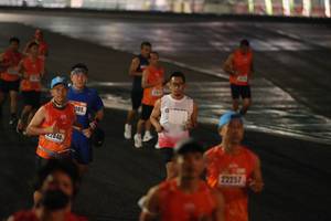 BIB: 305, 2840, 22257
                            <button type="button" onclick="openModal(17923176)" class="btn btn-primary btn-sm float-right btn-popup" data-toggle="modal" data-target=".modal-high-quality">
                        <i class="fas fa-shopping-cart"></i> Add to Cart
                    </button>
                                            <button type="button" onclick="isThisMe(17923176, true)" class="btn btn-success btn-sm float-right btn-popup btn-isme hidden" data-toggle="tooltip" data-placement="bottom" title="นี่คือรูปของคุณใช่ไหม คลิกที่นี่เพื่อเอาเข้าอัลบั้ม">
                        <i class="fas fa-plus"></i> Add to album
                    </button>
                    <button type="button" onclick="isThisMe(17923176, false)" class="btn btn-warning btn-sm float-right btn-popup btn-isnotme hidden">
                        <i class="fas fa-ban"></i> Remove from album
                    </button>