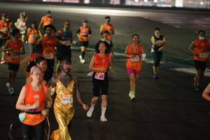 BIB: 740, 20220
                            <button type="button" onclick="openModal(17936133)" class="btn btn-primary btn-sm float-right btn-popup" data-toggle="modal" data-target=".modal-high-quality">
                        <i class="fas fa-shopping-cart"></i> Add to Cart
                    </button>
                                            <button type="button" onclick="isThisMe(17936133, true)" class="btn btn-success btn-sm float-right btn-popup btn-isme hidden" data-toggle="tooltip" data-placement="bottom" title="นี่คือรูปของคุณใช่ไหม คลิกที่นี่เพื่อเอาเข้าอัลบั้ม">
                        <i class="fas fa-plus"></i> Add to album
                    </button>
                    <button type="button" onclick="isThisMe(17936133, false)" class="btn btn-warning btn-sm float-right btn-popup btn-isnotme hidden">
                        <i class="fas fa-ban"></i> Remove from album
                    </button>