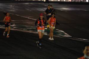 BIB: 274
                            <button type="button" onclick="openModal(17937227)" class="btn btn-primary btn-sm float-right btn-popup" data-toggle="modal" data-target=".modal-high-quality">
                        <i class="fas fa-shopping-cart"></i> Add to Cart
                    </button>
                                            <button type="button" onclick="isThisMe(17937227, true)" class="btn btn-success btn-sm float-right btn-popup btn-isme hidden" data-toggle="tooltip" data-placement="bottom" title="นี่คือรูปของคุณใช่ไหม คลิกที่นี่เพื่อเอาเข้าอัลบั้ม">
                        <i class="fas fa-plus"></i> Add to album
                    </button>
                    <button type="button" onclick="isThisMe(17937227, false)" class="btn btn-warning btn-sm float-right btn-popup btn-isnotme hidden">
                        <i class="fas fa-ban"></i> Remove from album
                    </button>