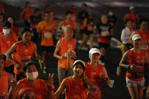 BIB: 2694, 5956, 202
                            <button type="button" onclick="openModal(17934979)" class="btn btn-primary btn-sm float-right btn-popup" data-toggle="modal" data-target=".modal-high-quality">
                        <i class="fas fa-shopping-cart"></i> Add to Cart
                    </button>
                                            <button type="button" onclick="isThisMe(17934979, true)" class="btn btn-success btn-sm float-right btn-popup btn-isme hidden" data-toggle="tooltip" data-placement="bottom" title="นี่คือรูปของคุณใช่ไหม คลิกที่นี่เพื่อเอาเข้าอัลบั้ม">
                        <i class="fas fa-plus"></i> Add to album
                    </button>
                    <button type="button" onclick="isThisMe(17934979, false)" class="btn btn-warning btn-sm float-right btn-popup btn-isnotme hidden">
                        <i class="fas fa-ban"></i> Remove from album
                    </button>