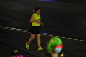 BIB: 274
                            <button type="button" onclick="openModal(17939126)" class="btn btn-primary btn-sm float-right btn-popup" data-toggle="modal" data-target=".modal-high-quality">
                        <i class="fas fa-shopping-cart"></i> Add to Cart
                    </button>
                                            <button type="button" onclick="isThisMe(17939126, true)" class="btn btn-success btn-sm float-right btn-popup btn-isme hidden" data-toggle="tooltip" data-placement="bottom" title="นี่คือรูปของคุณใช่ไหม คลิกที่นี่เพื่อเอาเข้าอัลบั้ม">
                        <i class="fas fa-plus"></i> Add to album
                    </button>
                    <button type="button" onclick="isThisMe(17939126, false)" class="btn btn-warning btn-sm float-right btn-popup btn-isnotme hidden">
                        <i class="fas fa-ban"></i> Remove from album
                    </button>