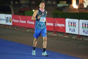 BIB: 42602
                            <button type="button" onclick="openModal(18014612)" class="btn btn-primary btn-sm float-right btn-popup" data-toggle="modal" data-target=".modal-high-quality">
                        <i class="fas fa-shopping-cart"></i> Add to Cart
                    </button>
                                            <button type="button" onclick="isThisMe(18014612, true)" class="btn btn-success btn-sm float-right btn-popup btn-isme hidden" data-toggle="tooltip" data-placement="bottom" title="นี่คือรูปของคุณใช่ไหม คลิกที่นี่เพื่อเอาเข้าอัลบั้ม">
                        <i class="fas fa-plus"></i> Add to album
                    </button>
                    <button type="button" onclick="isThisMe(18014612, false)" class="btn btn-warning btn-sm float-right btn-popup btn-isnotme hidden">
                        <i class="fas fa-ban"></i> Remove from album
                    </button>