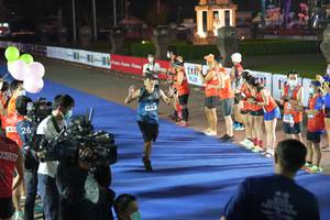 BIB: 
                            <button type="button" onclick="openModal(18015338)" class="btn btn-primary btn-sm float-right btn-popup" data-toggle="modal" data-target=".modal-high-quality">
                        <i class="fas fa-shopping-cart"></i> Add to Cart
                    </button>
                                            <button type="button" onclick="isThisMe(18015338, true)" class="btn btn-success btn-sm float-right btn-popup btn-isme hidden" data-toggle="tooltip" data-placement="bottom" title="นี่คือรูปของคุณใช่ไหม คลิกที่นี่เพื่อเอาเข้าอัลบั้ม">
                        <i class="fas fa-plus"></i> Add to album
                    </button>
                    <button type="button" onclick="isThisMe(18015338, false)" class="btn btn-warning btn-sm float-right btn-popup btn-isnotme hidden">
                        <i class="fas fa-ban"></i> Remove from album
                    </button>