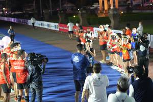 BIB: 
                            <button type="button" onclick="openModal(18015531)" class="btn btn-primary btn-sm float-right btn-popup" data-toggle="modal" data-target=".modal-high-quality">
                        <i class="fas fa-shopping-cart"></i> Add to Cart
                    </button>
                                            <button type="button" onclick="isThisMe(18015531, true)" class="btn btn-success btn-sm float-right btn-popup btn-isme hidden" data-toggle="tooltip" data-placement="bottom" title="นี่คือรูปของคุณใช่ไหม คลิกที่นี่เพื่อเอาเข้าอัลบั้ม">
                        <i class="fas fa-plus"></i> Add to album
                    </button>
                    <button type="button" onclick="isThisMe(18015531, false)" class="btn btn-warning btn-sm float-right btn-popup btn-isnotme hidden">
                        <i class="fas fa-ban"></i> Remove from album
                    </button>