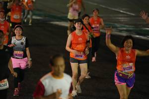 BIB: 26335, 89216, 94238, 4368
                            <button type="button" onclick="openModal(17936179)" class="btn btn-primary btn-sm float-right btn-popup" data-toggle="modal" data-target=".modal-high-quality">
                        <i class="fas fa-shopping-cart"></i> Add to Cart
                    </button>
                                            <button type="button" onclick="isThisMe(17936179, true)" class="btn btn-success btn-sm float-right btn-popup btn-isme hidden" data-toggle="tooltip" data-placement="bottom" title="นี่คือรูปของคุณใช่ไหม คลิกที่นี่เพื่อเอาเข้าอัลบั้ม">
                        <i class="fas fa-plus"></i> Add to album
                    </button>
                    <button type="button" onclick="isThisMe(17936179, false)" class="btn btn-warning btn-sm float-right btn-popup btn-isnotme hidden">
                        <i class="fas fa-ban"></i> Remove from album
                    </button>