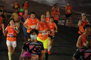 BIB: 24174, 26768
                            <button type="button" onclick="openModal(17936313)" class="btn btn-primary btn-sm float-right btn-popup" data-toggle="modal" data-target=".modal-high-quality">
                        <i class="fas fa-shopping-cart"></i> Add to Cart
                    </button>
                                            <button type="button" onclick="isThisMe(17936313, true)" class="btn btn-success btn-sm float-right btn-popup btn-isme hidden" data-toggle="tooltip" data-placement="bottom" title="นี่คือรูปของคุณใช่ไหม คลิกที่นี่เพื่อเอาเข้าอัลบั้ม">
                        <i class="fas fa-plus"></i> Add to album
                    </button>
                    <button type="button" onclick="isThisMe(17936313, false)" class="btn btn-warning btn-sm float-right btn-popup btn-isnotme hidden">
                        <i class="fas fa-ban"></i> Remove from album
                    </button>