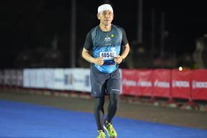 BIB: 40540
                            <button type="button" onclick="openModal(18011675)" class="btn btn-primary btn-sm float-right btn-popup" data-toggle="modal" data-target=".modal-high-quality">
                        <i class="fas fa-shopping-cart"></i> Add to Cart
                    </button>
                                            <button type="button" onclick="isThisMe(18011675, true)" class="btn btn-success btn-sm float-right btn-popup btn-isme hidden" data-toggle="tooltip" data-placement="bottom" title="นี่คือรูปของคุณใช่ไหม คลิกที่นี่เพื่อเอาเข้าอัลบั้ม">
                        <i class="fas fa-plus"></i> Add to album
                    </button>
                    <button type="button" onclick="isThisMe(18011675, false)" class="btn btn-warning btn-sm float-right btn-popup btn-isnotme hidden">
                        <i class="fas fa-ban"></i> Remove from album
                    </button>