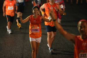 BIB: 1400, 25981, 232
                            <button type="button" onclick="openModal(17937479)" class="btn btn-primary btn-sm float-right btn-popup" data-toggle="modal" data-target=".modal-high-quality">
                        <i class="fas fa-shopping-cart"></i> Add to Cart
                    </button>
                                            <button type="button" onclick="isThisMe(17937479, true)" class="btn btn-success btn-sm float-right btn-popup btn-isme hidden" data-toggle="tooltip" data-placement="bottom" title="นี่คือรูปของคุณใช่ไหม คลิกที่นี่เพื่อเอาเข้าอัลบั้ม">
                        <i class="fas fa-plus"></i> Add to album
                    </button>
                    <button type="button" onclick="isThisMe(17937479, false)" class="btn btn-warning btn-sm float-right btn-popup btn-isnotme hidden">
                        <i class="fas fa-ban"></i> Remove from album
                    </button>