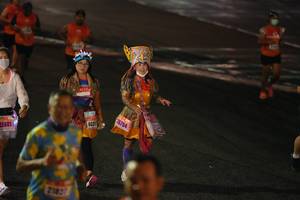 BIB: 26754, 6620, 25601, 2182
                            <button type="button" onclick="openModal(17938227)" class="btn btn-primary btn-sm float-right btn-popup" data-toggle="modal" data-target=".modal-high-quality">
                        <i class="fas fa-shopping-cart"></i> Add to Cart
                    </button>
                                            <button type="button" onclick="isThisMe(17938227, true)" class="btn btn-success btn-sm float-right btn-popup btn-isme hidden" data-toggle="tooltip" data-placement="bottom" title="นี่คือรูปของคุณใช่ไหม คลิกที่นี่เพื่อเอาเข้าอัลบั้ม">
                        <i class="fas fa-plus"></i> Add to album
                    </button>
                    <button type="button" onclick="isThisMe(17938227, false)" class="btn btn-warning btn-sm float-right btn-popup btn-isnotme hidden">
                        <i class="fas fa-ban"></i> Remove from album
                    </button>