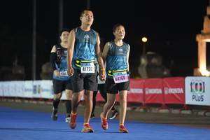 BIB: 41732, 4307, 44160
                            <button type="button" onclick="openModal(18014510)" class="btn btn-primary btn-sm float-right btn-popup" data-toggle="modal" data-target=".modal-high-quality">
                        <i class="fas fa-shopping-cart"></i> Add to Cart
                    </button>
                                            <button type="button" onclick="isThisMe(18014510, true)" class="btn btn-success btn-sm float-right btn-popup btn-isme hidden" data-toggle="tooltip" data-placement="bottom" title="นี่คือรูปของคุณใช่ไหม คลิกที่นี่เพื่อเอาเข้าอัลบั้ม">
                        <i class="fas fa-plus"></i> Add to album
                    </button>
                    <button type="button" onclick="isThisMe(18014510, false)" class="btn btn-warning btn-sm float-right btn-popup btn-isnotme hidden">
                        <i class="fas fa-ban"></i> Remove from album
                    </button>