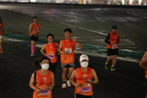 BIB: 0101, 27300, 26472
                            <button type="button" onclick="openModal(17937994)" class="btn btn-primary btn-sm float-right btn-popup" data-toggle="modal" data-target=".modal-high-quality">
                        <i class="fas fa-shopping-cart"></i> Add to Cart
                    </button>
                                            <button type="button" onclick="isThisMe(17937994, true)" class="btn btn-success btn-sm float-right btn-popup btn-isme hidden" data-toggle="tooltip" data-placement="bottom" title="นี่คือรูปของคุณใช่ไหม คลิกที่นี่เพื่อเอาเข้าอัลบั้ม">
                        <i class="fas fa-plus"></i> Add to album
                    </button>
                    <button type="button" onclick="isThisMe(17937994, false)" class="btn btn-warning btn-sm float-right btn-popup btn-isnotme hidden">
                        <i class="fas fa-ban"></i> Remove from album
                    </button>