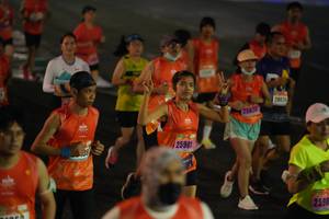 BIB: 2002, 25820, 25901, 2598
                            <button type="button" onclick="openModal(17929032)" class="btn btn-primary btn-sm float-right btn-popup" data-toggle="modal" data-target=".modal-high-quality">
                        <i class="fas fa-shopping-cart"></i> Add to Cart
                    </button>
                                            <button type="button" onclick="isThisMe(17929032, true)" class="btn btn-success btn-sm float-right btn-popup btn-isme hidden" data-toggle="tooltip" data-placement="bottom" title="นี่คือรูปของคุณใช่ไหม คลิกที่นี่เพื่อเอาเข้าอัลบั้ม">
                        <i class="fas fa-plus"></i> Add to album
                    </button>
                    <button type="button" onclick="isThisMe(17929032, false)" class="btn btn-warning btn-sm float-right btn-popup btn-isnotme hidden">
                        <i class="fas fa-ban"></i> Remove from album
                    </button>