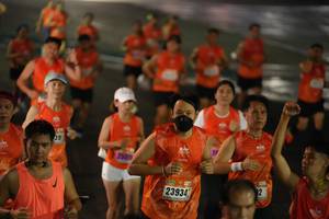 BIB: 250, 23934
                            <button type="button" onclick="openModal(17924479)" class="btn btn-primary btn-sm float-right btn-popup" data-toggle="modal" data-target=".modal-high-quality">
                        <i class="fas fa-shopping-cart"></i> Add to Cart
                    </button>
                                            <button type="button" onclick="isThisMe(17924479, true)" class="btn btn-success btn-sm float-right btn-popup btn-isme hidden" data-toggle="tooltip" data-placement="bottom" title="นี่คือรูปของคุณใช่ไหม คลิกที่นี่เพื่อเอาเข้าอัลบั้ม">
                        <i class="fas fa-plus"></i> Add to album
                    </button>
                    <button type="button" onclick="isThisMe(17924479, false)" class="btn btn-warning btn-sm float-right btn-popup btn-isnotme hidden">
                        <i class="fas fa-ban"></i> Remove from album
                    </button>