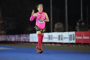 BIB: 4193
                            <button type="button" onclick="openModal(18012734)" class="btn btn-primary btn-sm float-right btn-popup" data-toggle="modal" data-target=".modal-high-quality">
                        <i class="fas fa-shopping-cart"></i> Add to Cart
                    </button>
                                            <button type="button" onclick="isThisMe(18012734, true)" class="btn btn-success btn-sm float-right btn-popup btn-isme hidden" data-toggle="tooltip" data-placement="bottom" title="นี่คือรูปของคุณใช่ไหม คลิกที่นี่เพื่อเอาเข้าอัลบั้ม">
                        <i class="fas fa-plus"></i> Add to album
                    </button>
                    <button type="button" onclick="isThisMe(18012734, false)" class="btn btn-warning btn-sm float-right btn-popup btn-isnotme hidden">
                        <i class="fas fa-ban"></i> Remove from album
                    </button>