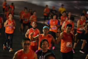 BIB: 897
                            <button type="button" onclick="openModal(17928657)" class="btn btn-primary btn-sm float-right btn-popup" data-toggle="modal" data-target=".modal-high-quality">
                        <i class="fas fa-shopping-cart"></i> Add to Cart
                    </button>
                                            <button type="button" onclick="isThisMe(17928657, true)" class="btn btn-success btn-sm float-right btn-popup btn-isme hidden" data-toggle="tooltip" data-placement="bottom" title="นี่คือรูปของคุณใช่ไหม คลิกที่นี่เพื่อเอาเข้าอัลบั้ม">
                        <i class="fas fa-plus"></i> Add to album
                    </button>
                    <button type="button" onclick="isThisMe(17928657, false)" class="btn btn-warning btn-sm float-right btn-popup btn-isnotme hidden">
                        <i class="fas fa-ban"></i> Remove from album
                    </button>