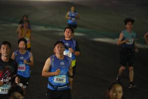 BIB: 4125, 11302, 10212
                            <button type="button" onclick="openModal(17961211)" class="btn btn-primary btn-sm float-right btn-popup" data-toggle="modal" data-target=".modal-high-quality">
                        <i class="fas fa-shopping-cart"></i> Add to Cart
                    </button>
                                            <button type="button" onclick="isThisMe(17961211, true)" class="btn btn-success btn-sm float-right btn-popup btn-isme hidden" data-toggle="tooltip" data-placement="bottom" title="นี่คือรูปของคุณใช่ไหม คลิกที่นี่เพื่อเอาเข้าอัลบั้ม">
                        <i class="fas fa-plus"></i> Add to album
                    </button>
                    <button type="button" onclick="isThisMe(17961211, false)" class="btn btn-warning btn-sm float-right btn-popup btn-isnotme hidden">
                        <i class="fas fa-ban"></i> Remove from album
                    </button>
