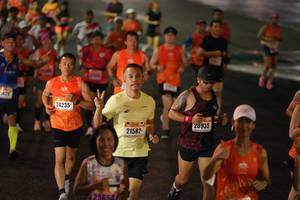 BIB: 625, 24235, 0935, 21582, 25654
                            <button type="button" onclick="openModal(17923707)" class="btn btn-primary btn-sm float-right btn-popup" data-toggle="modal" data-target=".modal-high-quality">
                        <i class="fas fa-shopping-cart"></i> Add to Cart
                    </button>
                                            <button type="button" onclick="isThisMe(17923707, true)" class="btn btn-success btn-sm float-right btn-popup btn-isme hidden" data-toggle="tooltip" data-placement="bottom" title="นี่คือรูปของคุณใช่ไหม คลิกที่นี่เพื่อเอาเข้าอัลบั้ม">
                        <i class="fas fa-plus"></i> Add to album
                    </button>
                    <button type="button" onclick="isThisMe(17923707, false)" class="btn btn-warning btn-sm float-right btn-popup btn-isnotme hidden">
                        <i class="fas fa-ban"></i> Remove from album
                    </button>