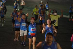 BIB: 42573, 14447
                            <button type="button" onclick="openModal(17962901)" class="btn btn-primary btn-sm float-right btn-popup" data-toggle="modal" data-target=".modal-high-quality">
                        <i class="fas fa-shopping-cart"></i> Add to Cart
                    </button>
                                            <button type="button" onclick="isThisMe(17962901, true)" class="btn btn-success btn-sm float-right btn-popup btn-isme hidden" data-toggle="tooltip" data-placement="bottom" title="นี่คือรูปของคุณใช่ไหม คลิกที่นี่เพื่อเอาเข้าอัลบั้ม">
                        <i class="fas fa-plus"></i> Add to album
                    </button>
                    <button type="button" onclick="isThisMe(17962901, false)" class="btn btn-warning btn-sm float-right btn-popup btn-isnotme hidden">
                        <i class="fas fa-ban"></i> Remove from album
                    </button>