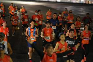 BIB: 23812, 25096, 21292, 20103
                            <button type="button" onclick="openModal(17931710)" class="btn btn-primary btn-sm float-right btn-popup" data-toggle="modal" data-target=".modal-high-quality">
                        <i class="fas fa-shopping-cart"></i> Add to Cart
                    </button>
                                            <button type="button" onclick="isThisMe(17931710, true)" class="btn btn-success btn-sm float-right btn-popup btn-isme hidden" data-toggle="tooltip" data-placement="bottom" title="นี่คือรูปของคุณใช่ไหม คลิกที่นี่เพื่อเอาเข้าอัลบั้ม">
                        <i class="fas fa-plus"></i> Add to album
                    </button>
                    <button type="button" onclick="isThisMe(17931710, false)" class="btn btn-warning btn-sm float-right btn-popup btn-isnotme hidden">
                        <i class="fas fa-ban"></i> Remove from album
                    </button>