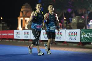 BIB: 4462, 41591
                            <button type="button" onclick="openModal(18014303)" class="btn btn-primary btn-sm float-right btn-popup" data-toggle="modal" data-target=".modal-high-quality">
                        <i class="fas fa-shopping-cart"></i> Add to Cart
                    </button>
                                            <button type="button" onclick="isThisMe(18014303, true)" class="btn btn-success btn-sm float-right btn-popup btn-isme hidden" data-toggle="tooltip" data-placement="bottom" title="นี่คือรูปของคุณใช่ไหม คลิกที่นี่เพื่อเอาเข้าอัลบั้ม">
                        <i class="fas fa-plus"></i> Add to album
                    </button>
                    <button type="button" onclick="isThisMe(18014303, false)" class="btn btn-warning btn-sm float-right btn-popup btn-isnotme hidden">
                        <i class="fas fa-ban"></i> Remove from album
                    </button>