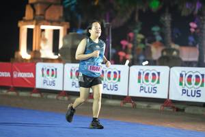 BIB: 44584
                            <button type="button" onclick="openModal(18014699)" class="btn btn-primary btn-sm float-right btn-popup" data-toggle="modal" data-target=".modal-high-quality">
                        <i class="fas fa-shopping-cart"></i> Add to Cart
                    </button>
                                            <button type="button" onclick="isThisMe(18014699, true)" class="btn btn-success btn-sm float-right btn-popup btn-isme hidden" data-toggle="tooltip" data-placement="bottom" title="นี่คือรูปของคุณใช่ไหม คลิกที่นี่เพื่อเอาเข้าอัลบั้ม">
                        <i class="fas fa-plus"></i> Add to album
                    </button>
                    <button type="button" onclick="isThisMe(18014699, false)" class="btn btn-warning btn-sm float-right btn-popup btn-isnotme hidden">
                        <i class="fas fa-ban"></i> Remove from album
                    </button>