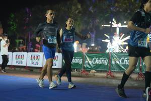 BIB: 40647, 44406, 4278
                            <button type="button" onclick="openModal(18014435)" class="btn btn-primary btn-sm float-right btn-popup" data-toggle="modal" data-target=".modal-high-quality">
                        <i class="fas fa-shopping-cart"></i> Add to Cart
                    </button>
                                            <button type="button" onclick="isThisMe(18014435, true)" class="btn btn-success btn-sm float-right btn-popup btn-isme hidden" data-toggle="tooltip" data-placement="bottom" title="นี่คือรูปของคุณใช่ไหม คลิกที่นี่เพื่อเอาเข้าอัลบั้ม">
                        <i class="fas fa-plus"></i> Add to album
                    </button>
                    <button type="button" onclick="isThisMe(18014435, false)" class="btn btn-warning btn-sm float-right btn-popup btn-isnotme hidden">
                        <i class="fas fa-ban"></i> Remove from album
                    </button>